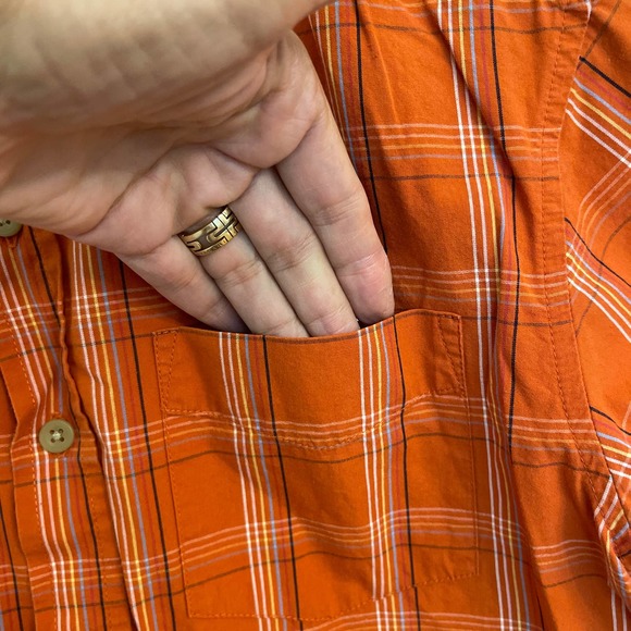 Old Navy Boys’ Button up Shirt Sz L gently used - Picture 4 of 7